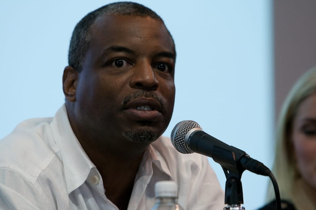 LeVar Burton in front of a microphone, you don't have to take my word for it!